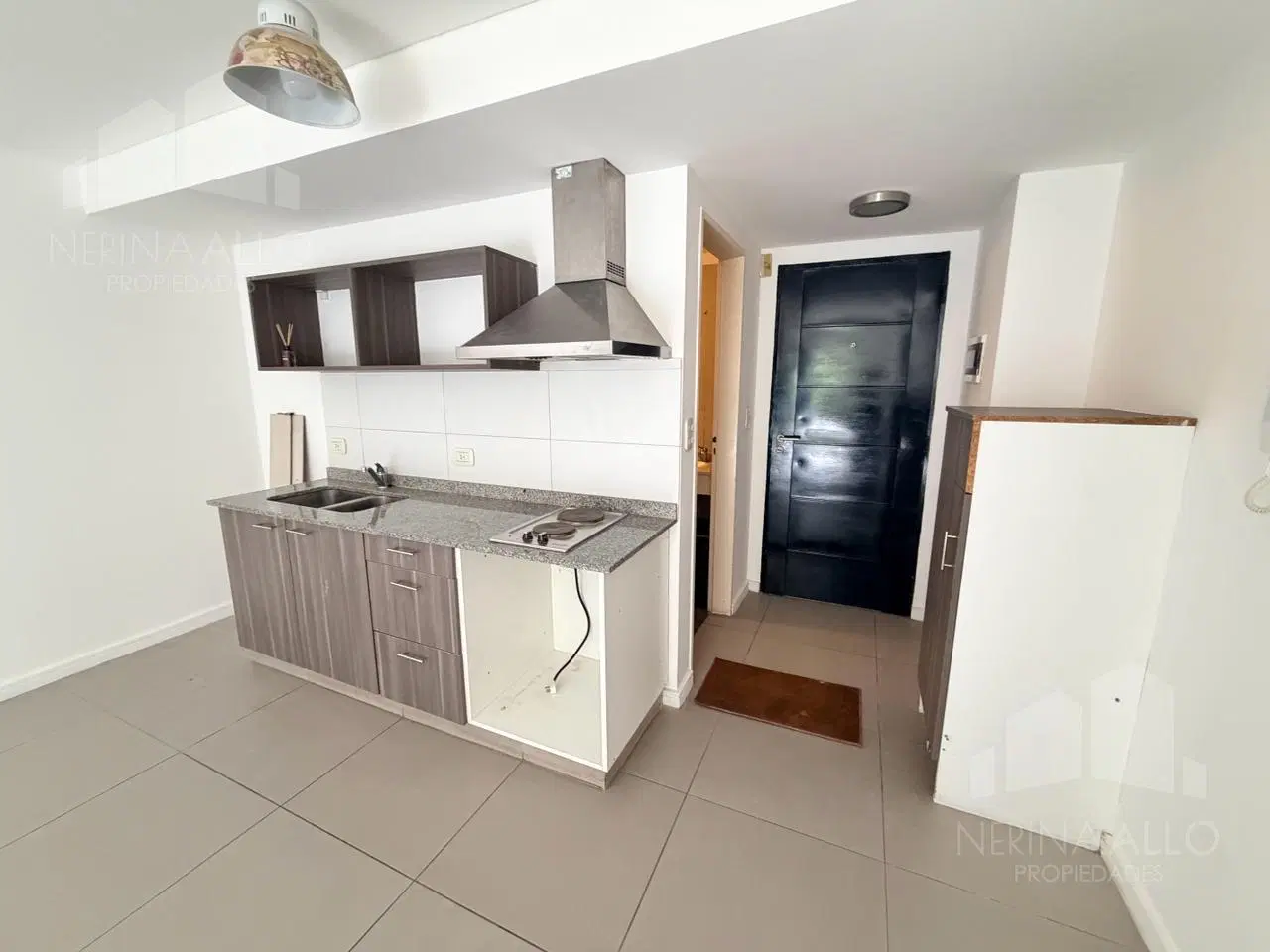ALQUILER MONOAMBIENTE EN CASTELAR NORTE 1