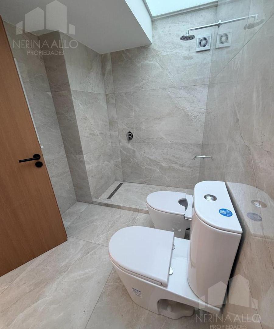Venta Departamento 4 Ambientes Con Terraza y Cochera en Ituzaingo Norte