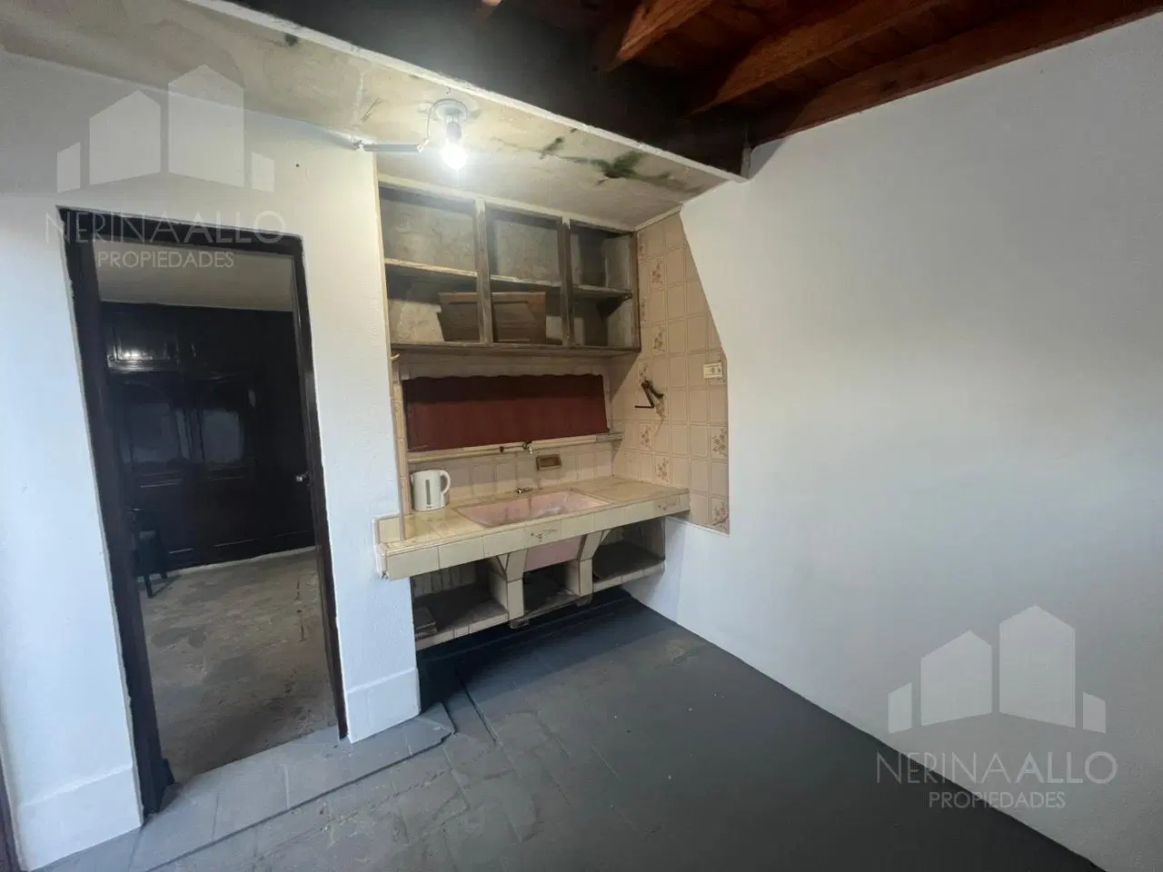VENTA CASA EN PRIMER PISO DE 4 AMBIENTES 2