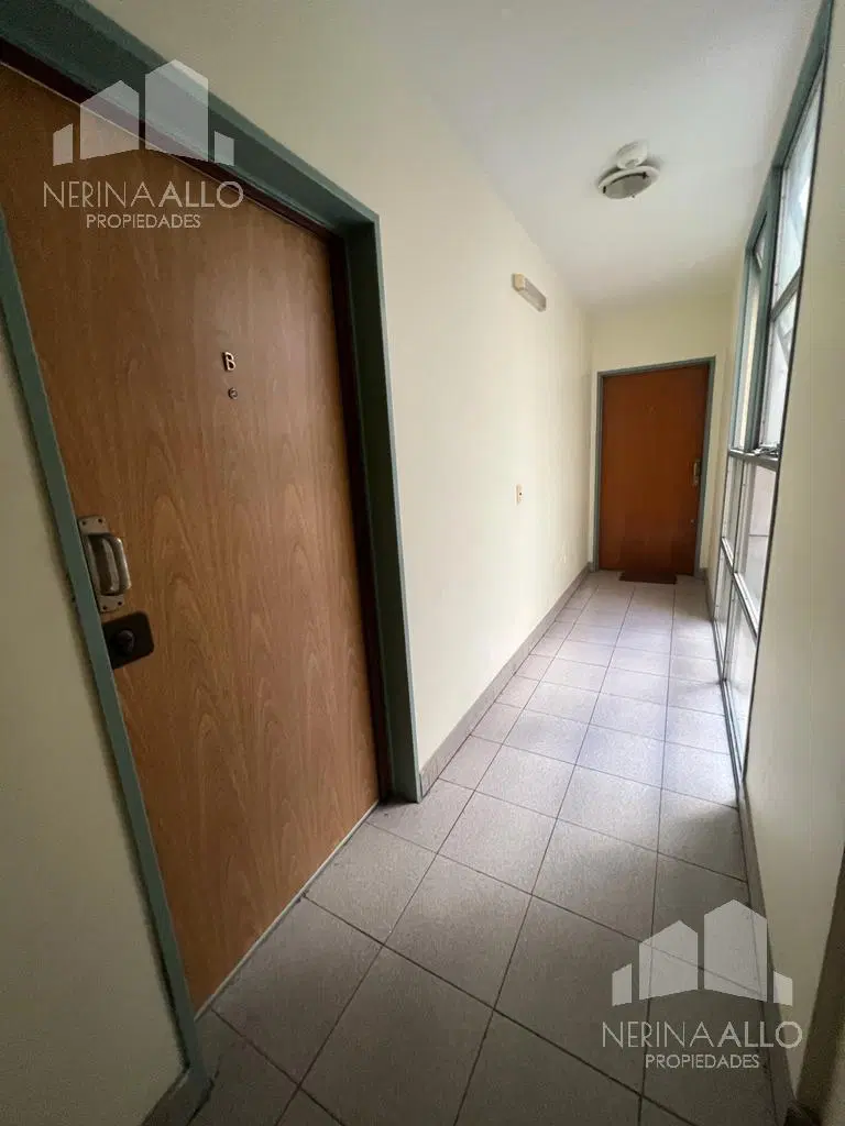 Departamento en Balvanera 1