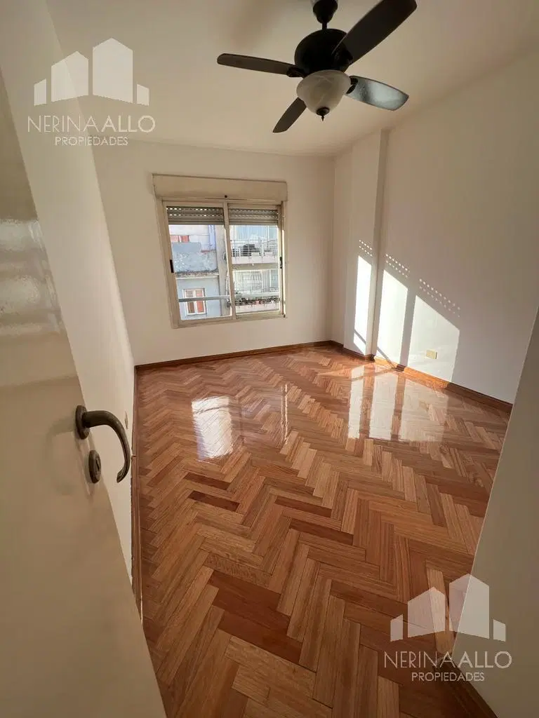 Departamento en Balvanera 3
