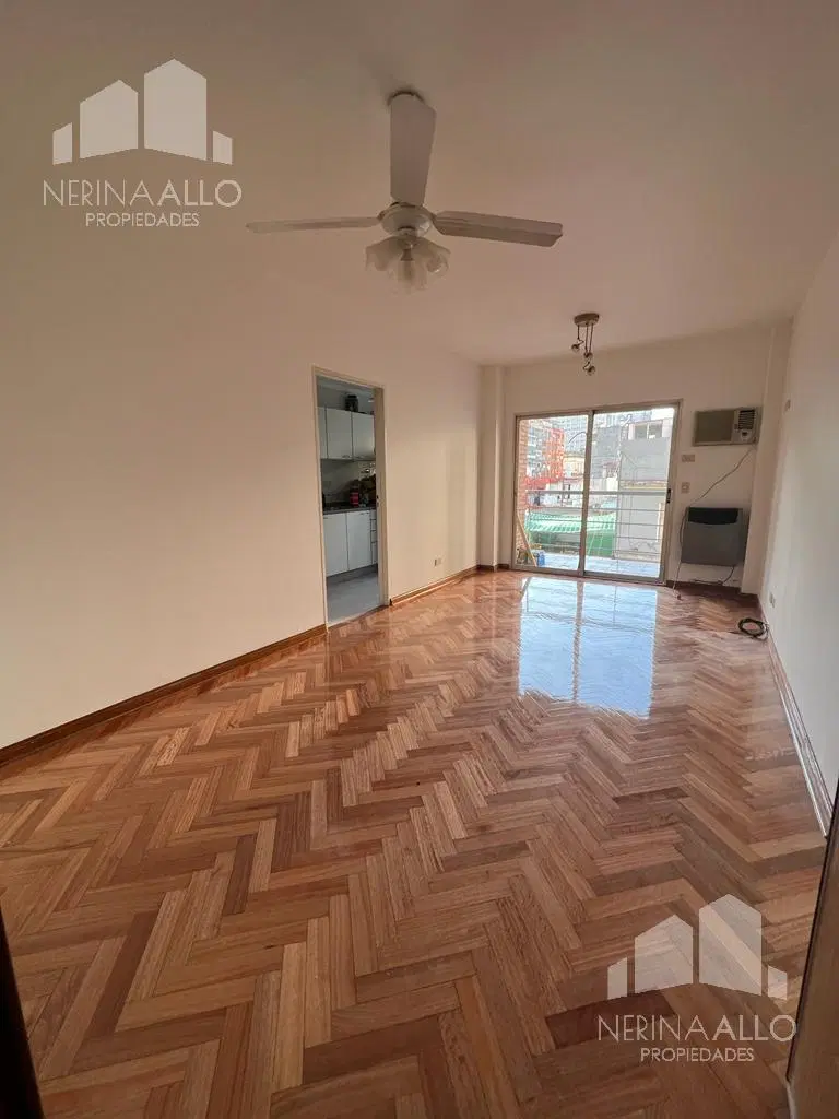 Departamento en Balvanera 5