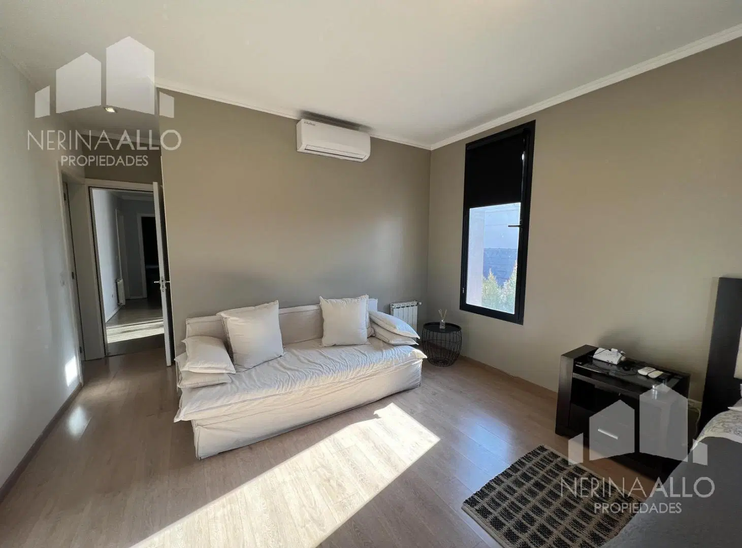 Venta  casa 5 ambientes   Altos del Sol . Ituzaingo parque leloir 5