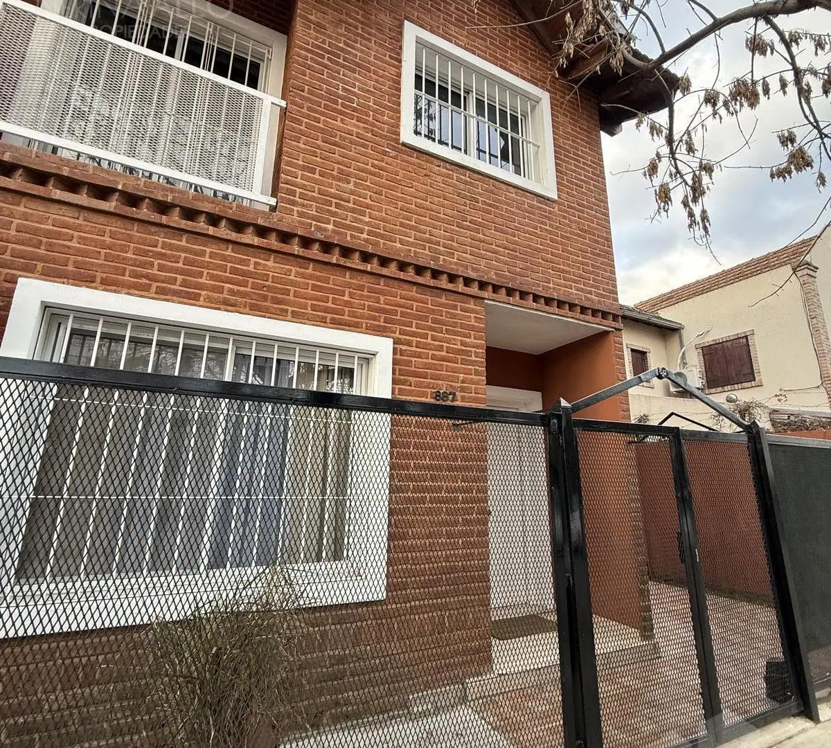 VENTA CASA TRIPLEX 4 AMBIENTES APTO CREDITO EN ITUZAINGO NORTE 3