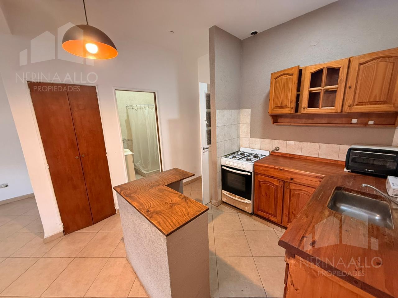 Foto de ALQUILER CASA DE 2 AMBIENTES EN CASTELAR NORTE, imagen 4