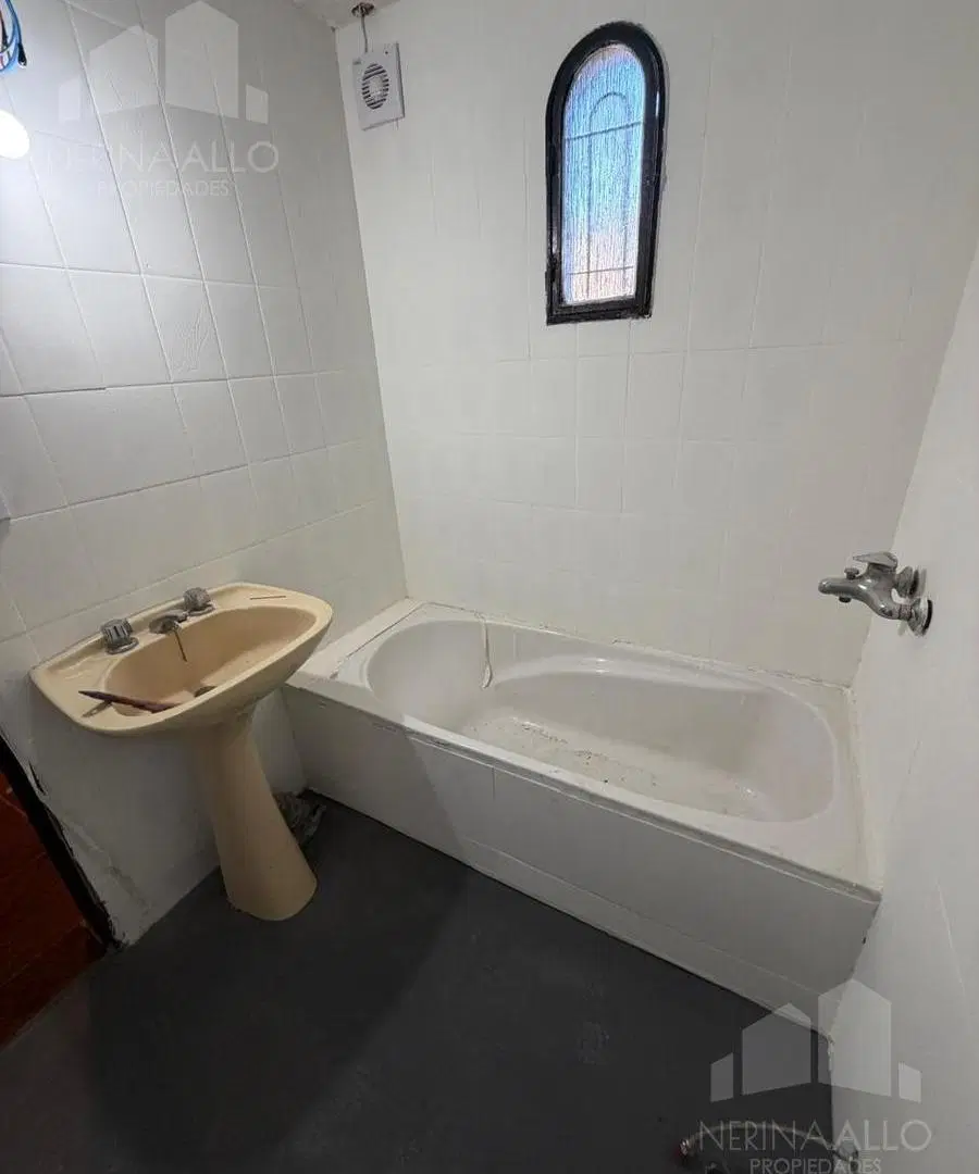 Venta Casa 6 Ambientes Apto Credito en Ituzaingo Norte 5