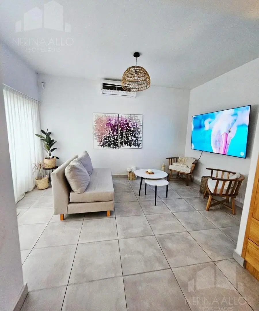VENTA CASA 4 AMBIENTES EN CASTELAR NORTE 2
