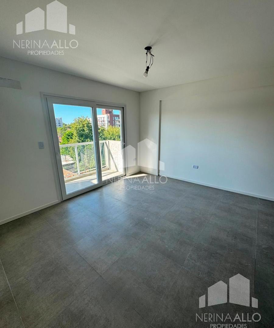Foto de VENTA DEPARTAMENTO dos ambientes ITUZAINGÓ norte, imagen 2