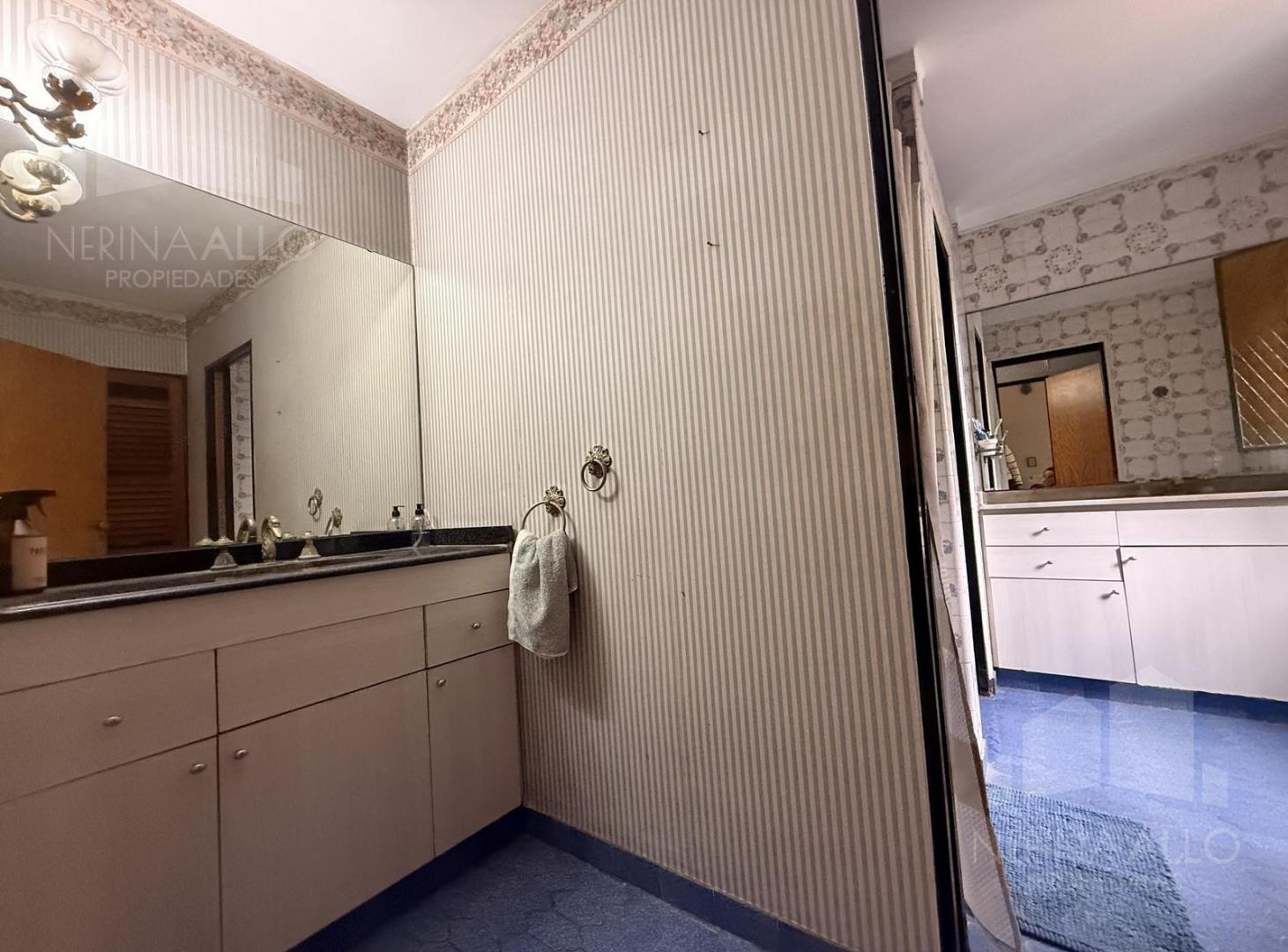 Foto de VENTA IMPORTANTE CASA EN CASTELAR NORTE, imagen 3