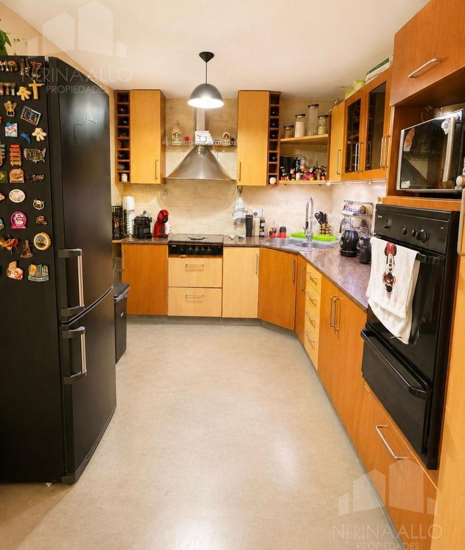 Foto de VENTA CASA EN DEVOTO, imagen 2