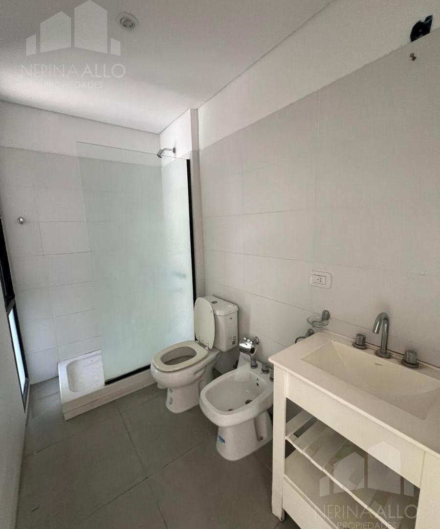 Foto de VENTA ALQUILER DUPLEX 3 AMBIENTES COMPLEJO CERRADO ITUZAINGO APTO, imagen 5