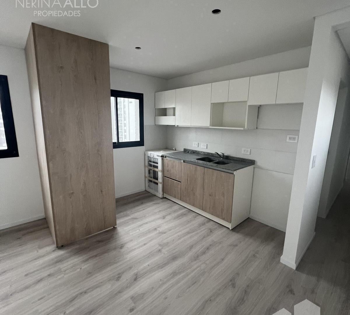 Foto de VENTA DEPARTAMENTO OFICINA 3 AMBIENTES ITUZAINGO, imagen 1
