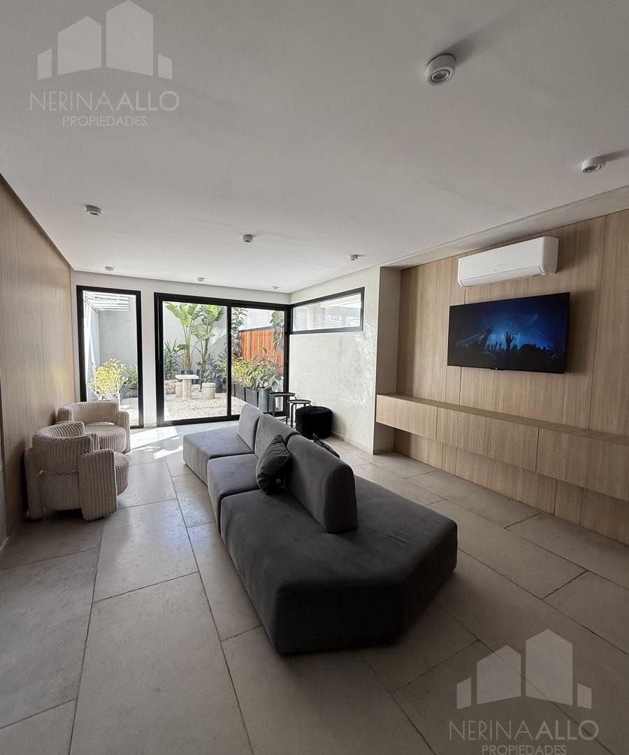 Foto de VENTA DEPARTAMENTO 2 AMBIENTES CON COCHERA Y BAULERA EDIFICIO SENTIRE, imagen 4