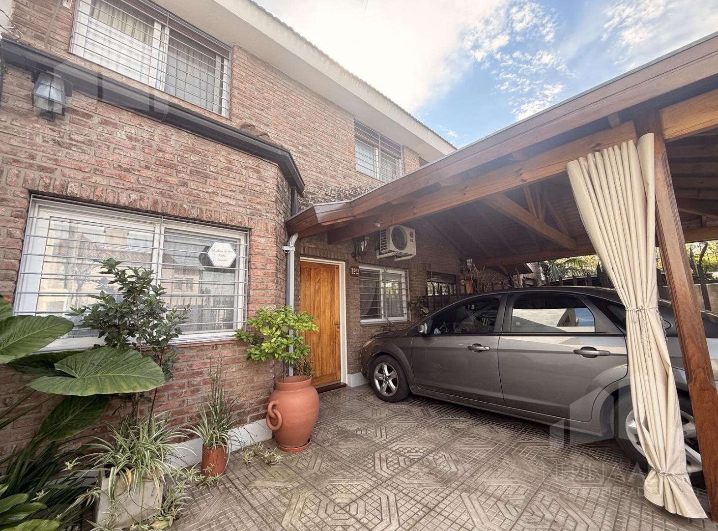 Foto de VENTA CASA EN PH DE 5 AMBIENTES APTO CREDITO EN CASTELAR SUR, imagen 4