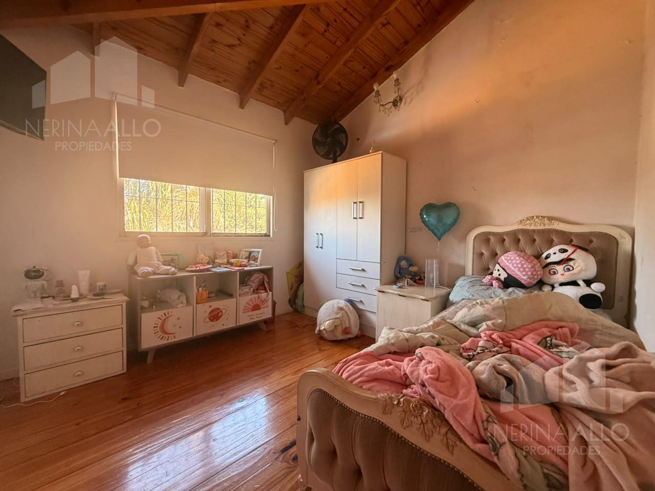 Foto de VENTA CASA 4 AMBIENTES CON COCHERA ITUZAINGO NORTE, imagen 4