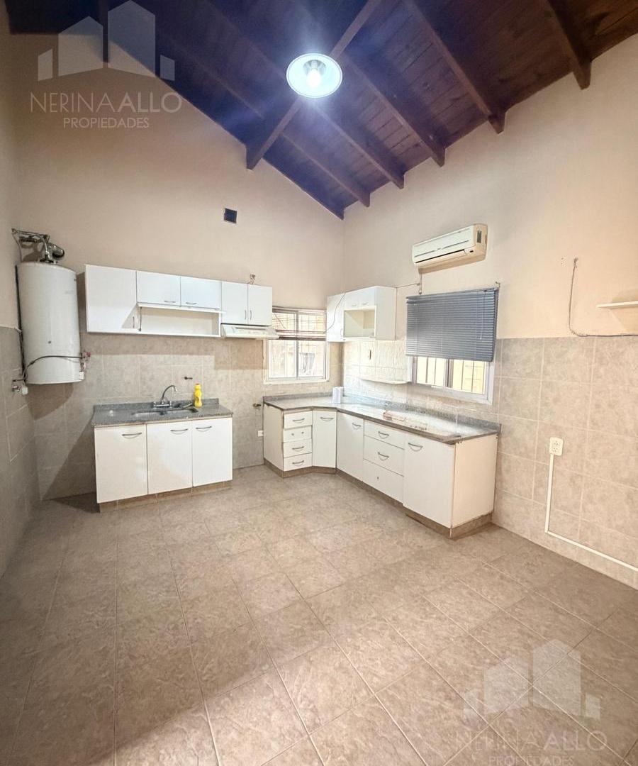 Foto de ALQUILER CASA 4 AMBIENTES ITUZAINGO NORTE, imagen 2