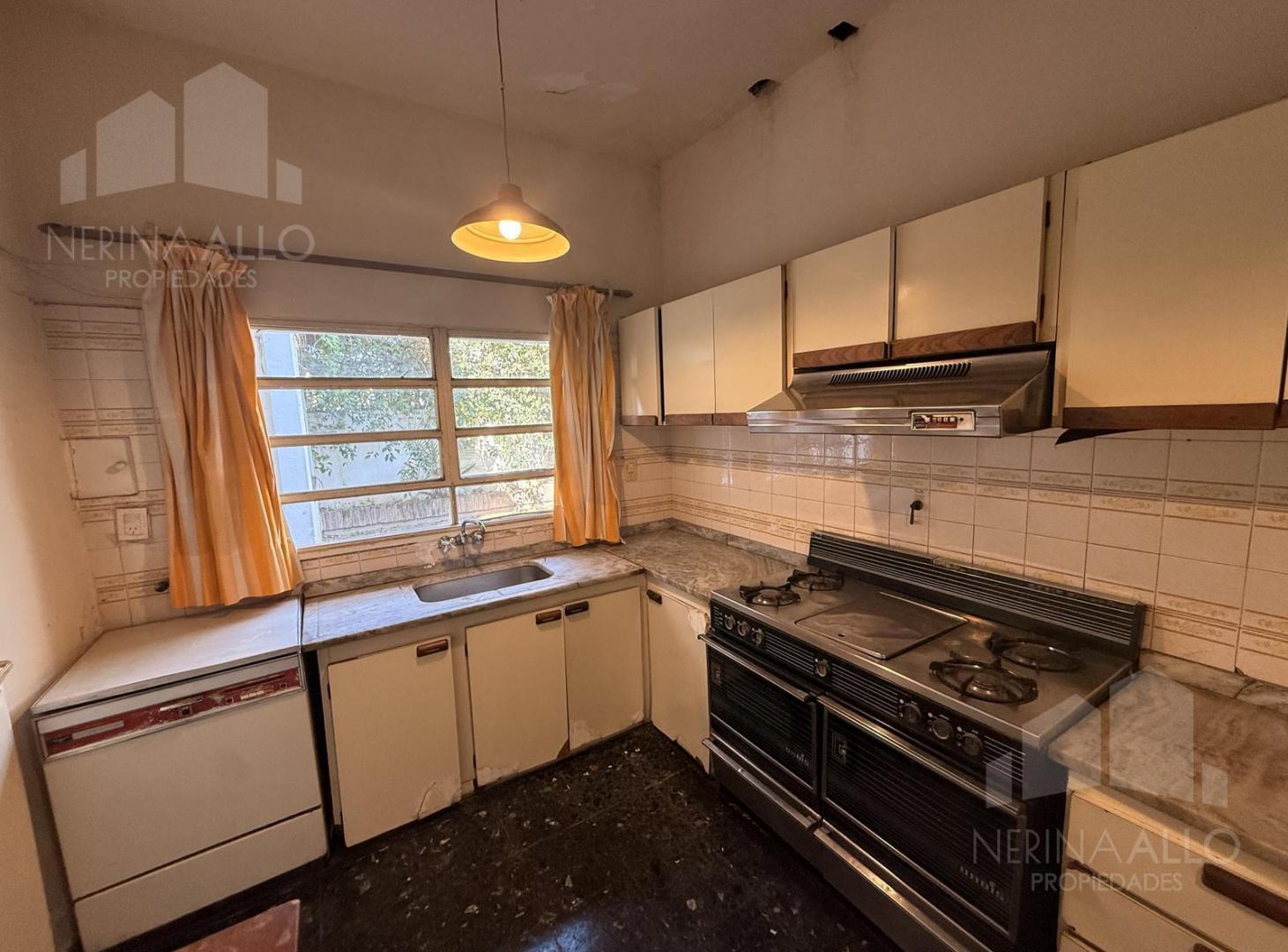 Foto de VENTA CHALET DE 6 AMBIENTES EN CASTELAR NORTE, imagen 5