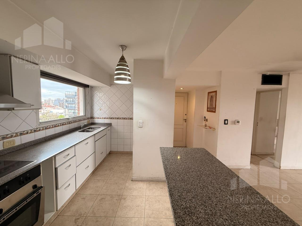 Foto de VENTA DE HERMOSO DEPARTAMENTO 2 AMBIENTES EN MORÓN SUR, EN EDIFICIO CON, imagen 2