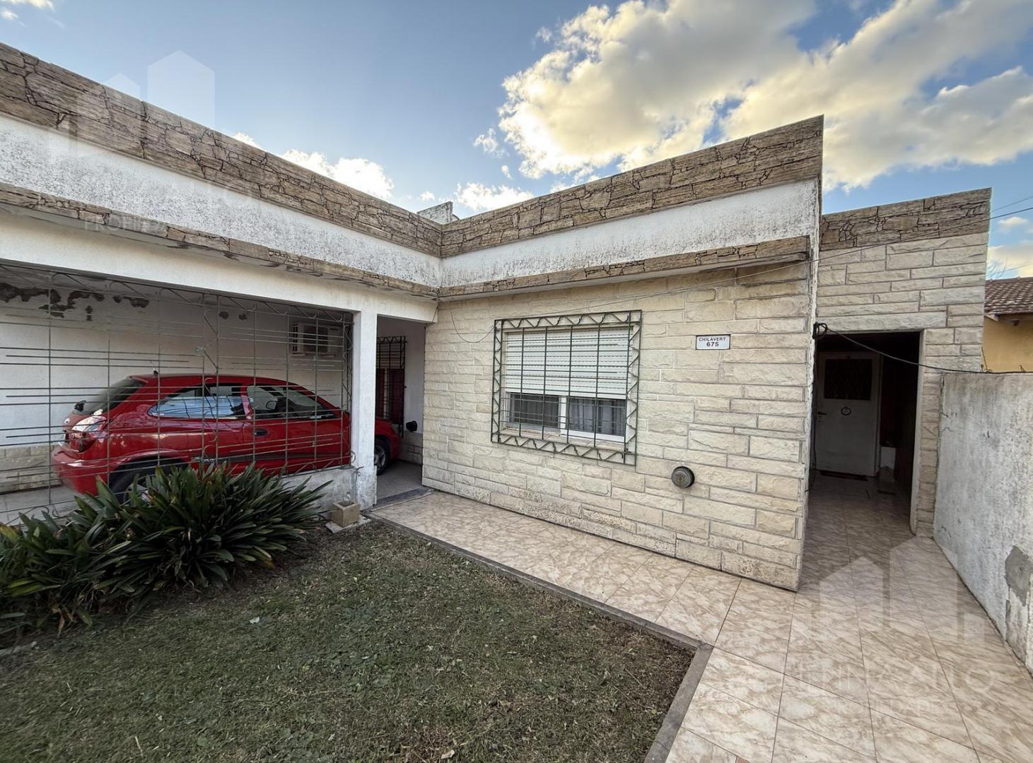 Foto de VENTA CASA 4 AMBIENTES APTO CREDITO EN ITUZAINGO NORTE, imagen 2