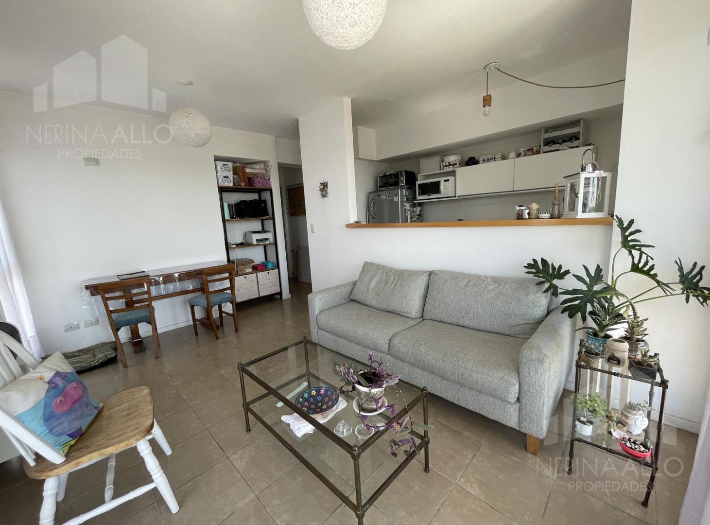 Foto de DEPARTAMENTO EN VENTA 2 AMBIENTES EN CASTELAR SUR, imagen 2