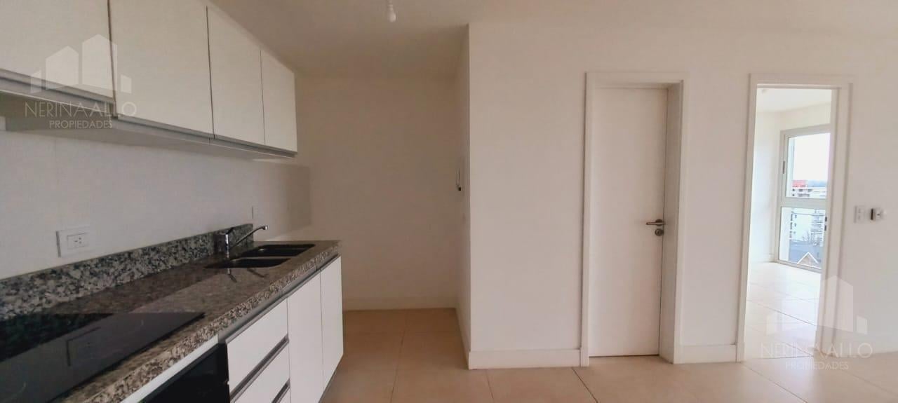 Foto de DEPARTAMENTO EN ALQUILER 2 AMBIENTES CON COCHERA DURBAN OLAZABAL, imagen 2