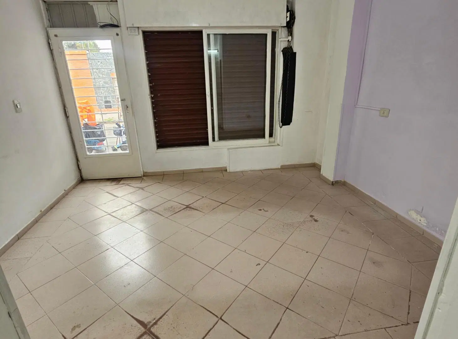 HERMOSO LOCAL COMERCIAL EXC UBICACIÓN. 5