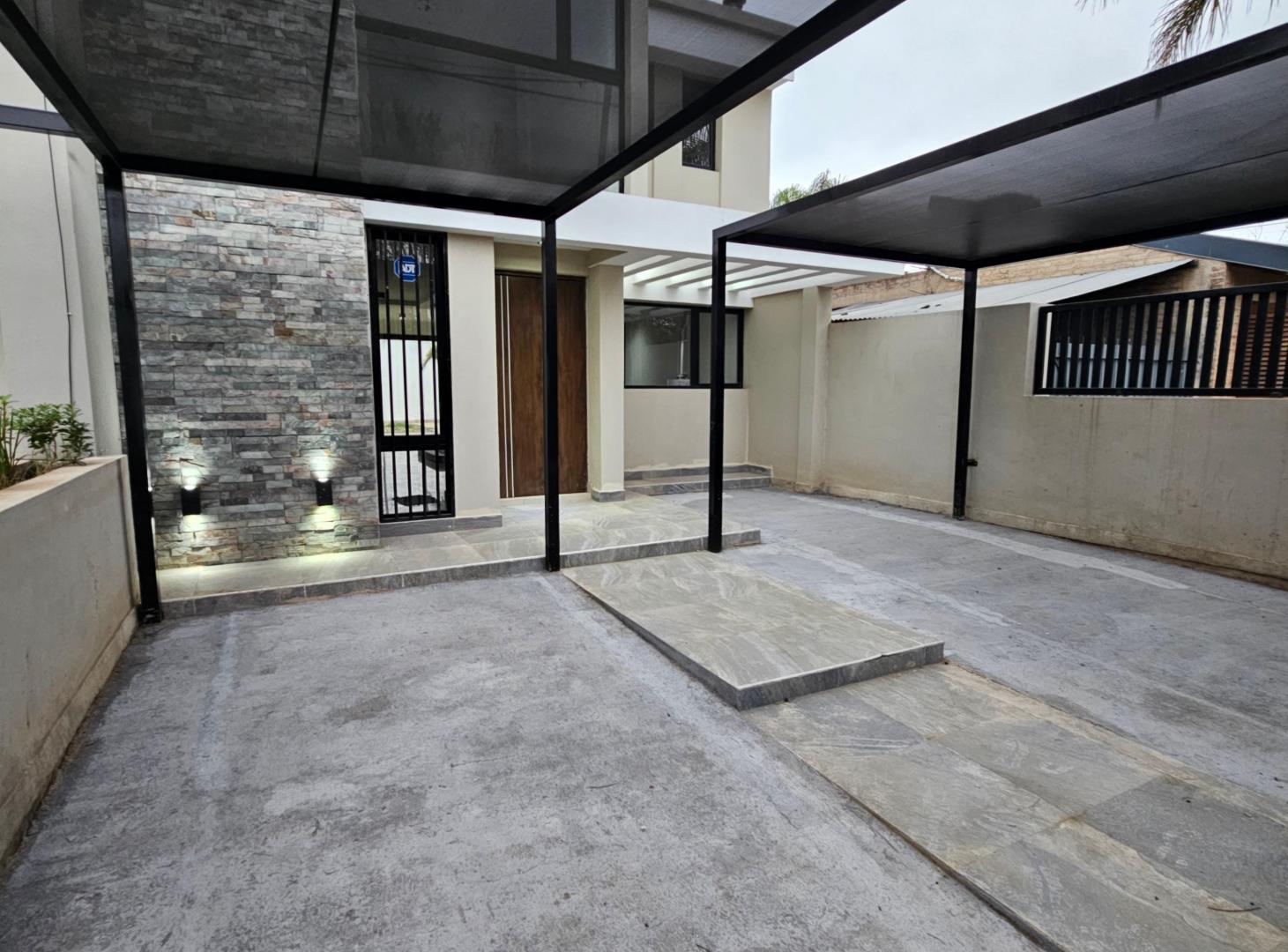 Foto de BELLO/ESTRENAR/3 DORM/3 BAÑOS/COCHERA, imagen 3