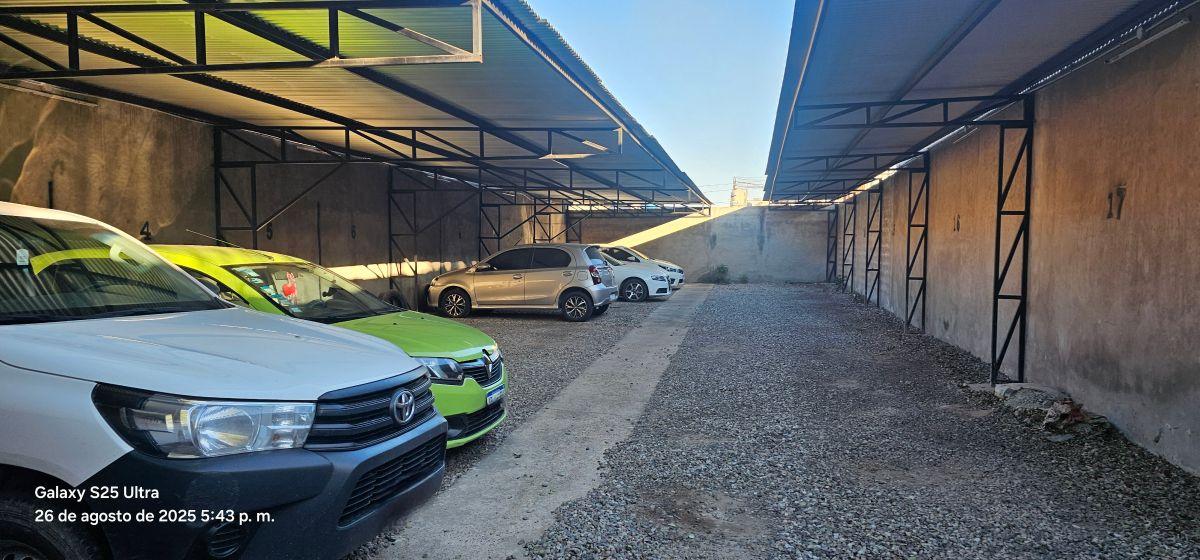 Foto de INVERSOR !! COCHERAS O CONSTRUIR DPTOS 300 M2, imagen 1