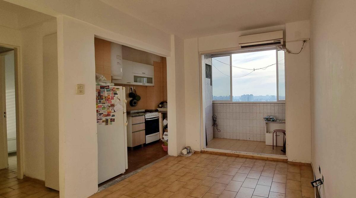 Departamento de 3 Amb con Balcón en Piso 15 2