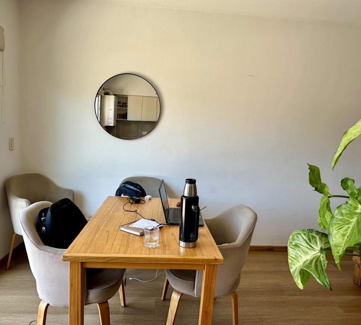 Departamento 2 1/2 Venta, Cochera y Balcón Terraza! 1