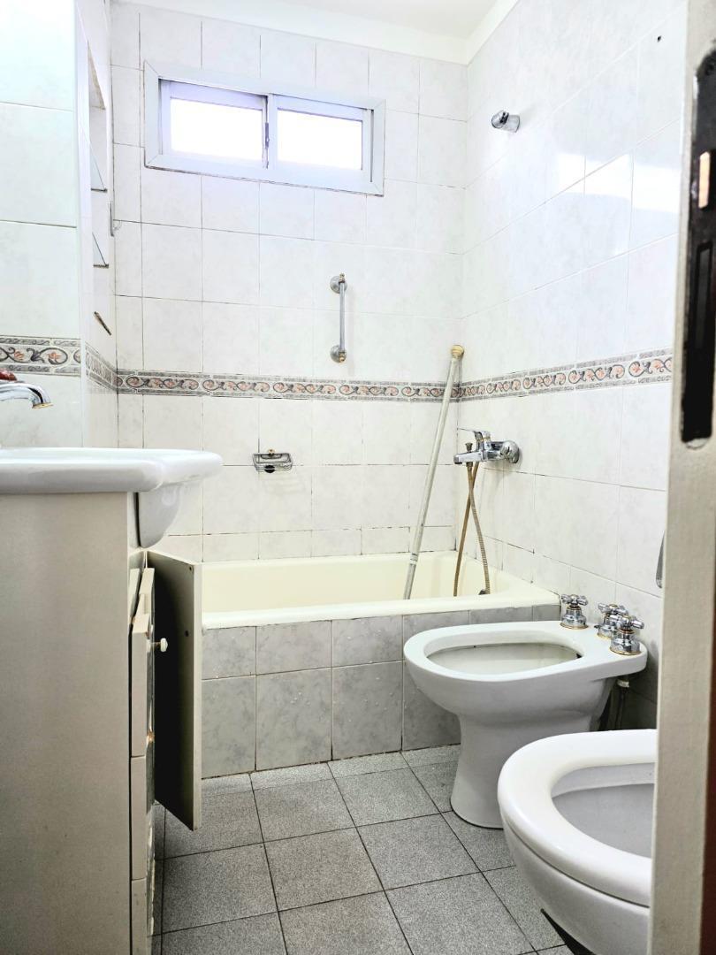 Departamento en Venta de 2 Ambientes en Belgrano 5