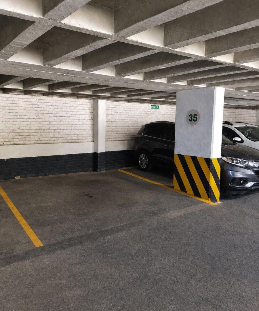 Foto de COCHERA EN OPORTUNIDAD CENTRO, imagen 3