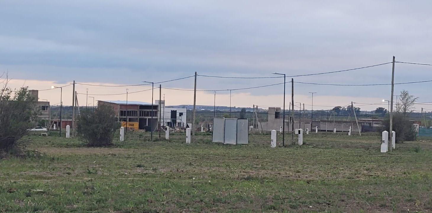 Foto de LIQUIDO TERRENO DOCTA PARQUE MALAGUEÑO, imagen 1