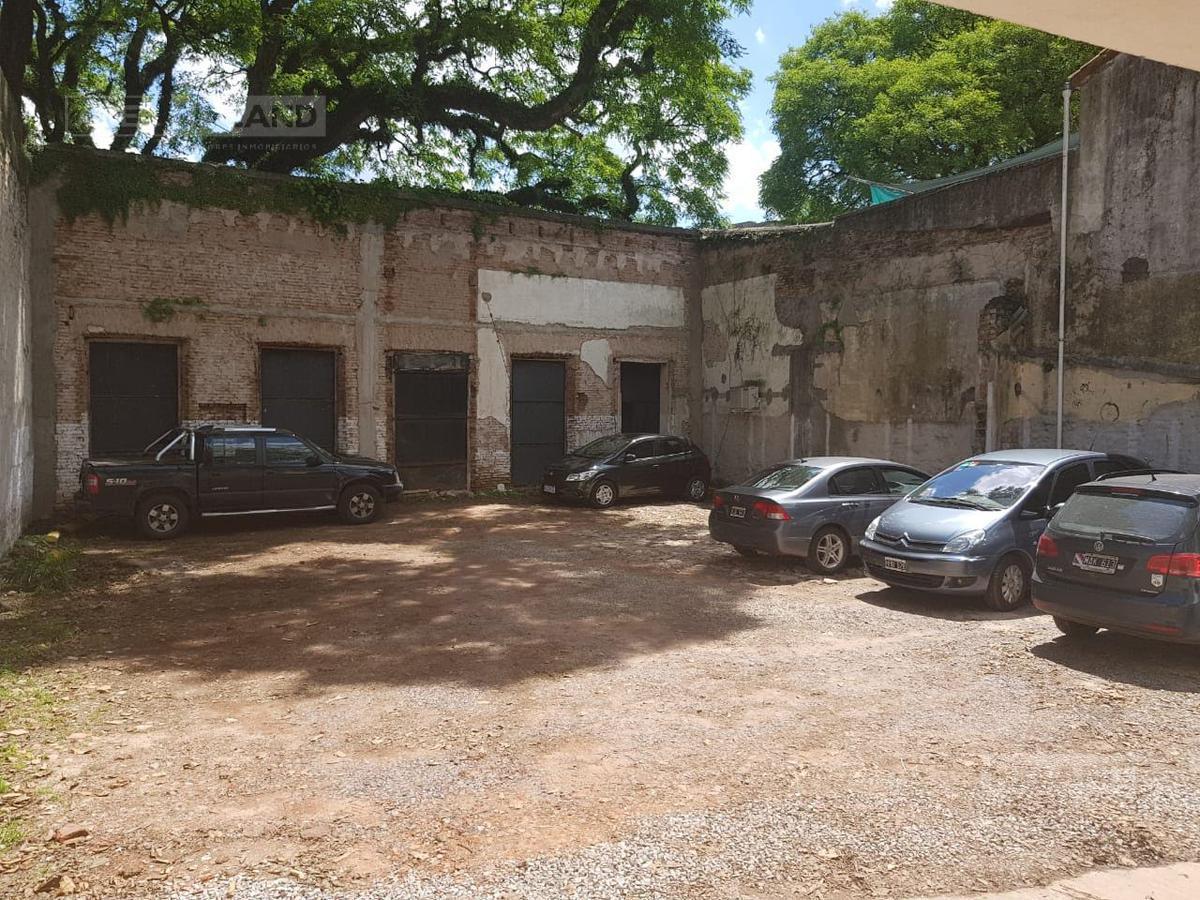 Casa 5 Ambientes en Venta - S. Isi. - Centro 5