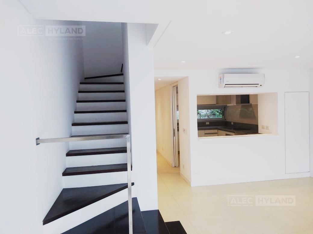 Casa en Venta 4 Ambientes - Punta Chica 2