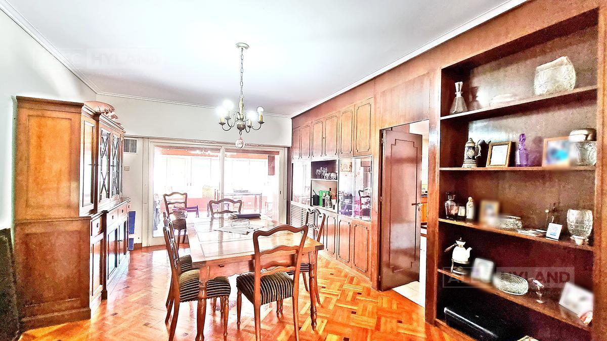 Chalet en Venta con Pileta en San Isidro - Barrio Carreras 1