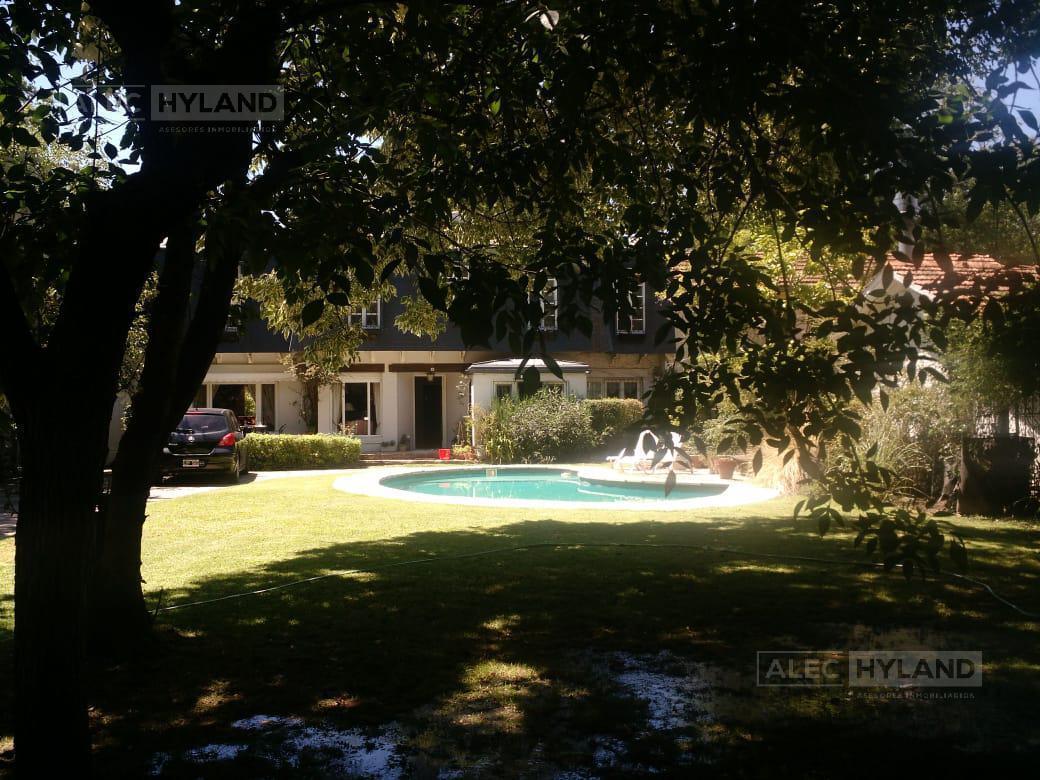 Casa en Venta 9 Ambientes - Las Lomas - Jockey 4