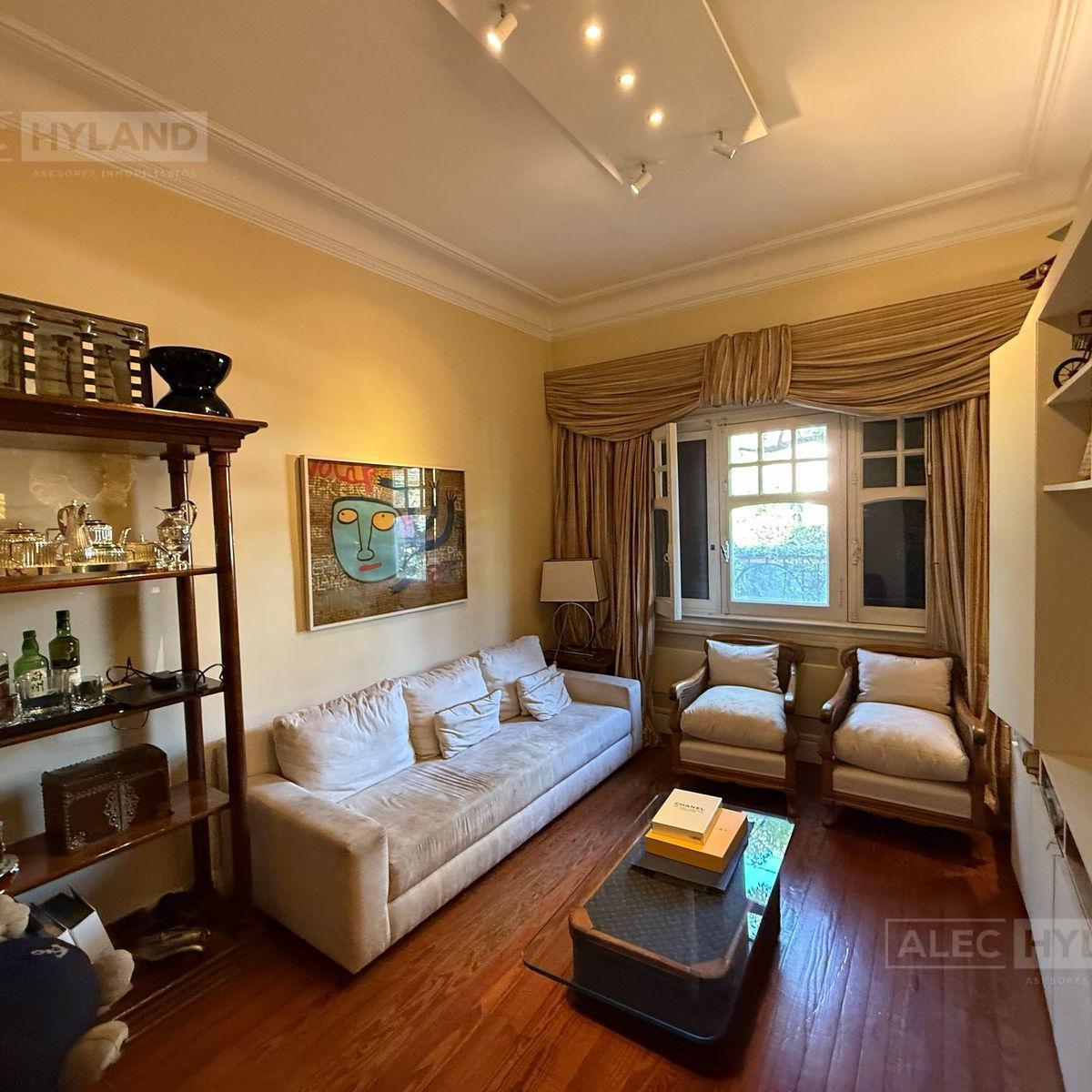 Casa Estilo Inglés en Venta en San Isidro, Cerca Catedral, Libert./lasalle 2