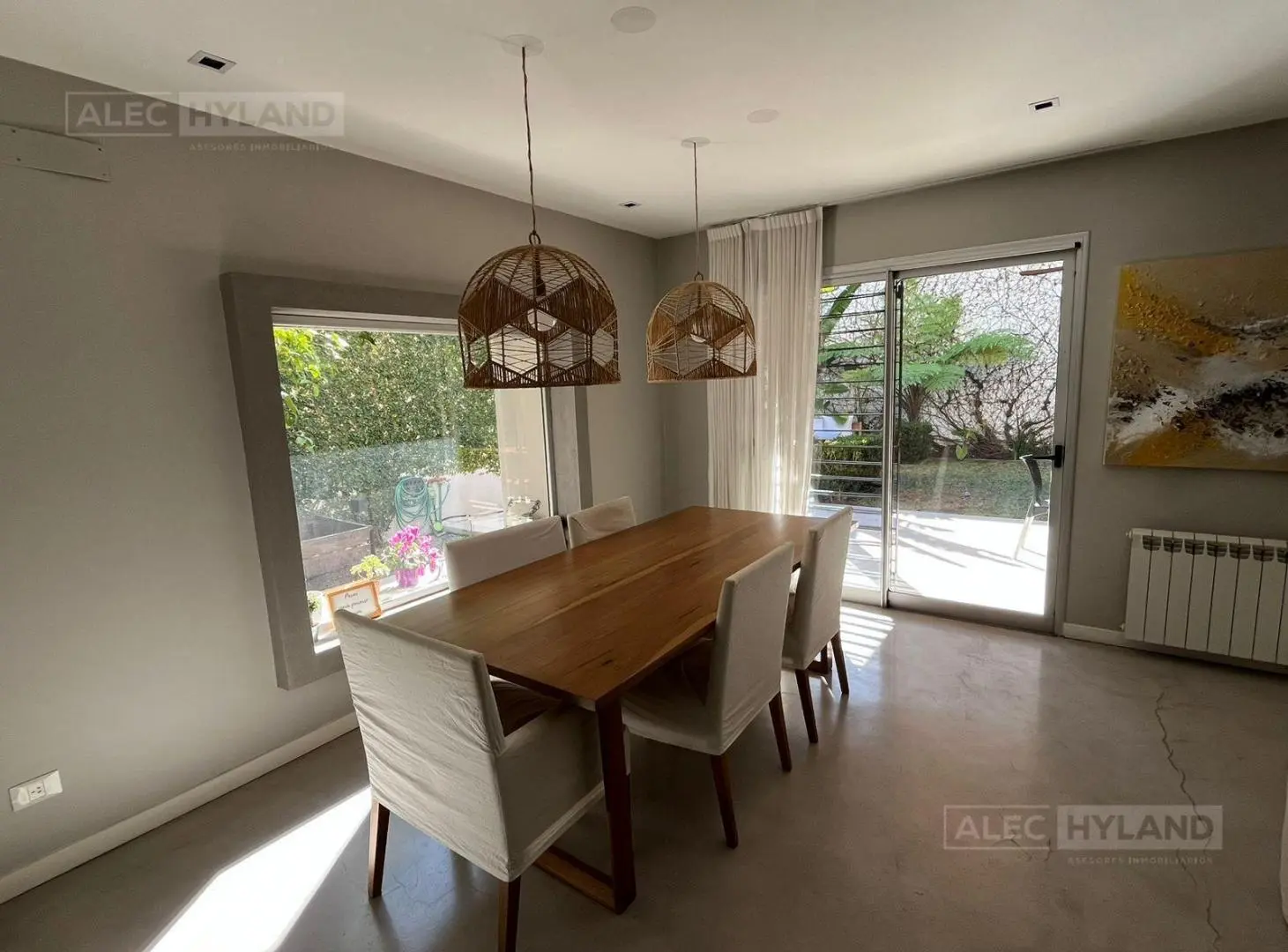 Casa en venta de 2 plantas, refaccionada en San Isidro, cerca colegio San Marcos 4