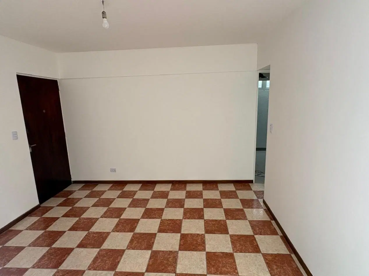 APTO CREDITO Luminoso 2 Ambientes con Gran Patio Propio en Boedo - ¡Listo para Entrar! 2