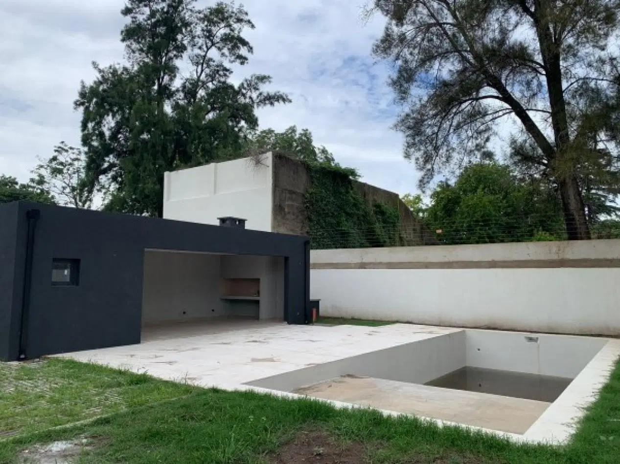 LANZAMIENTO: EXCLUSIVOS TRIPLEX EN DON TORCUATO - FRENTE AL NUEVO POLO GASTRONOMICO 1