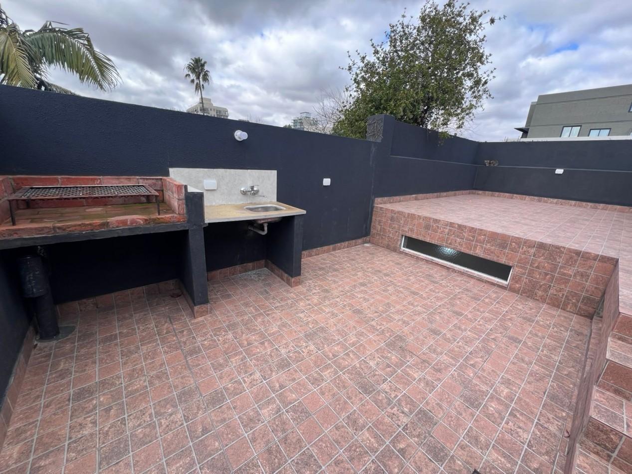 PH 3 AMBIENTES AL FONDO EN BECCAR - PRIVACIDAD Y TERRAZA CON PARRILLA