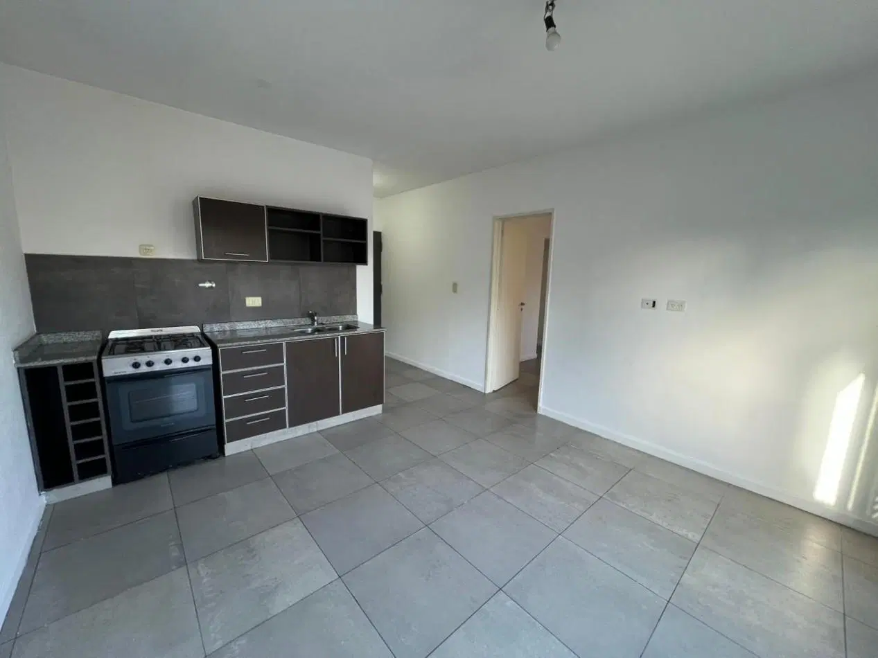 ALQUILER departamento dos ambientes en Villa Urquiza 1