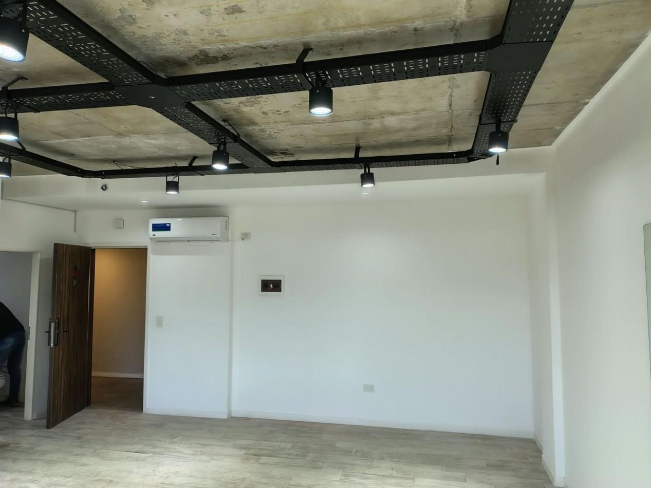 Foto de ALQUILER Oficina en Delta Center Nordelta - 50 m2, imagen 3