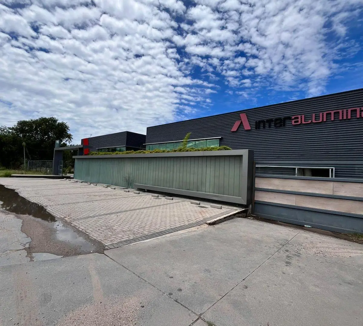 ALQUILER - NAVE INDUSTRIAL de 2120 m2 - Excelente ubicacion! 2