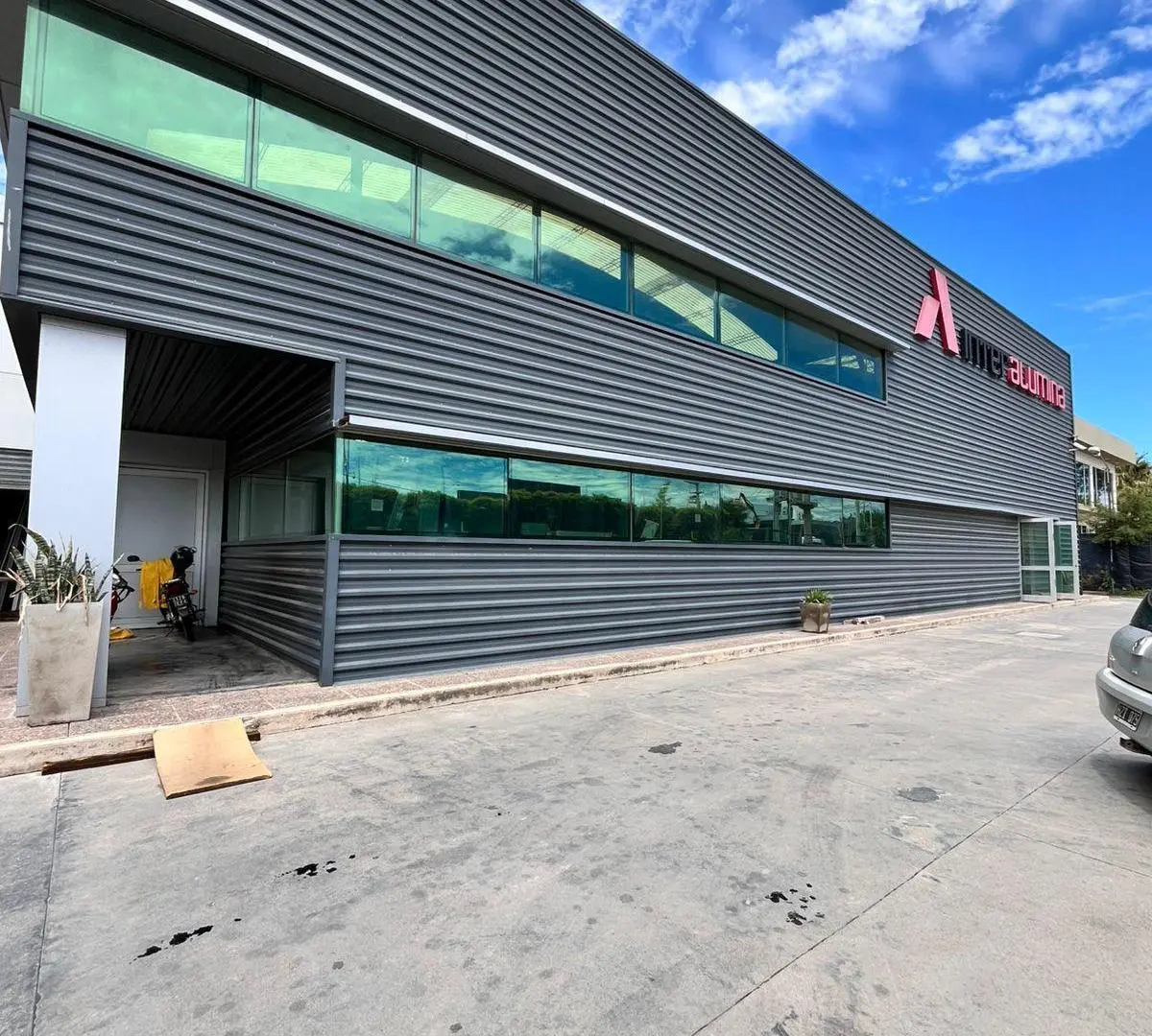 ALQUILER - NAVE INDUSTRIAL de 2120 m2 - Excelente ubicacion! 3