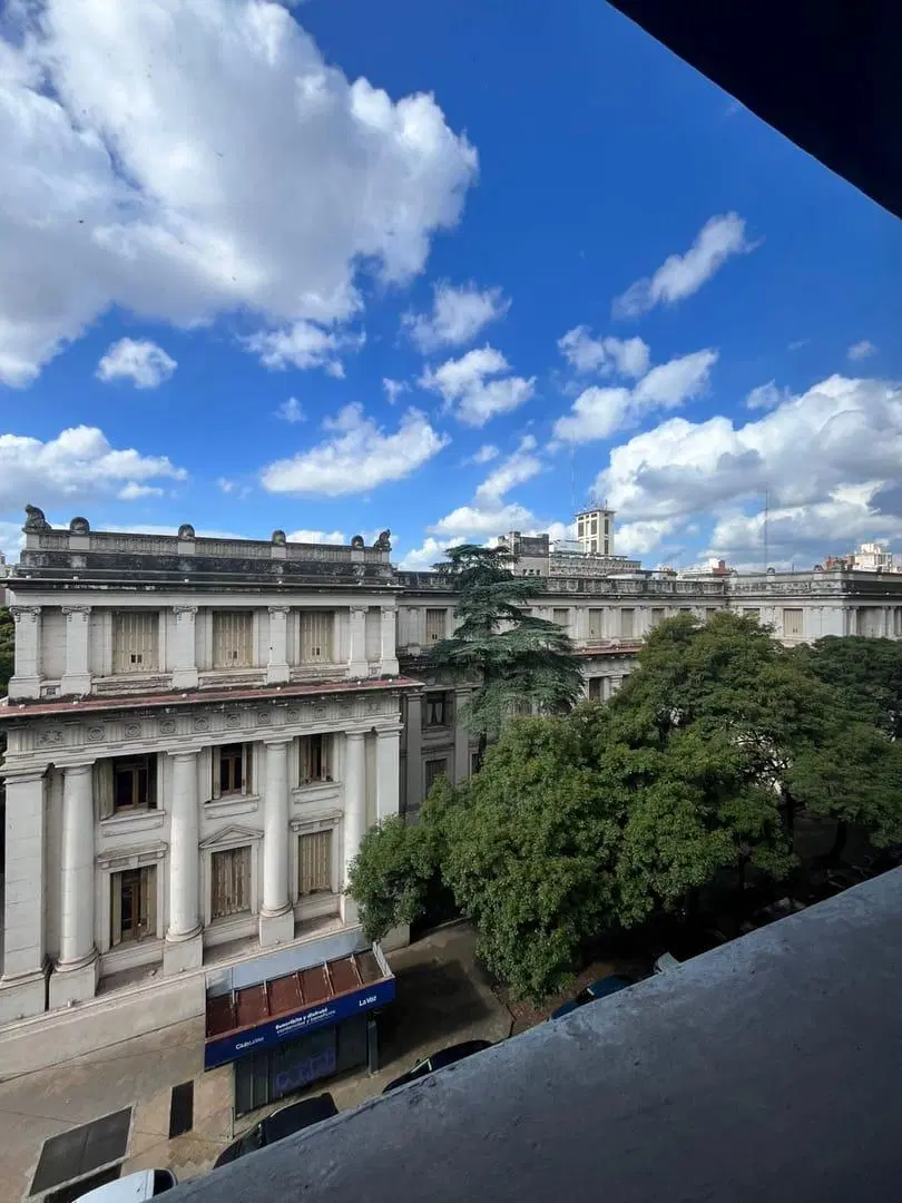 Venta! Moderno edificio en bloque frente a Tribunales - 14 oficinas + 2 locales 7