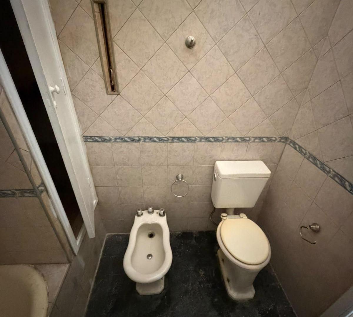 Foto de Casa de dos dormitorios en venta!! General Paz!!, imagen 4
