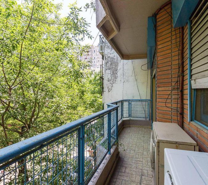 Venta Edificio en Block – Colegiales – 5 Departamentos - Cocheras Cubiertas Apto Credito Bancario 2