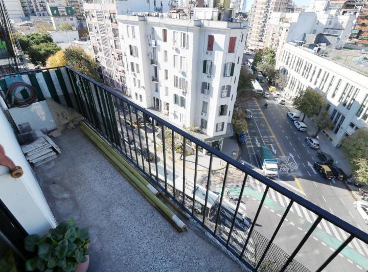 VENTA DEPARTAMENTO - BARRACAS - TRES AMBIENTES - LUMINOSO - FUNCIONAL - VISTA ABIERTA - APTO CREDITO 4